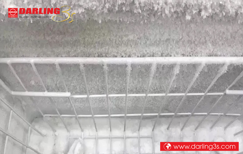 Vệ sinh xả tuyết Tủ đông Dârling