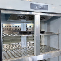 Ngăn kệ Tủ đông 4 cánh LightCooL LS-1200F inox 201 dung tích 842L